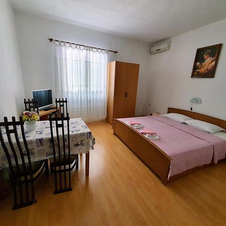 Apartments - Buffet 2B Sveti Juraj Room photo